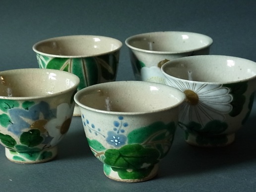 清水焼琳派植物文煎茶碗（絵替わり）