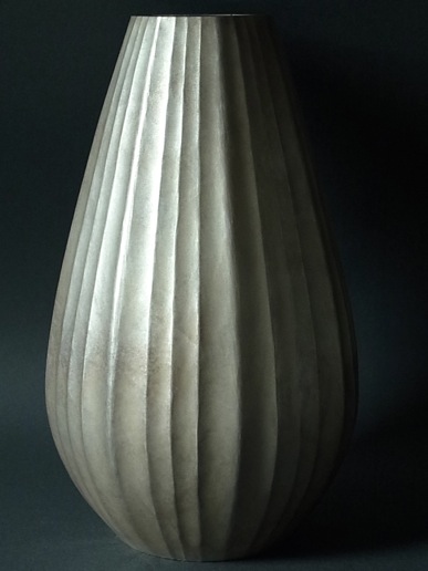 白仕上げ純銀鍛金花器