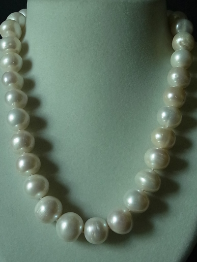 白バロックパール1連ネックレス