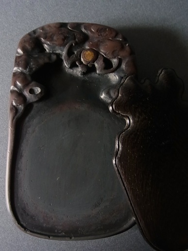 手彫硯 雲に蝙蝠