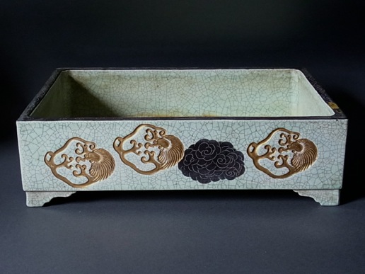 琳派文貫入青磁角水盤