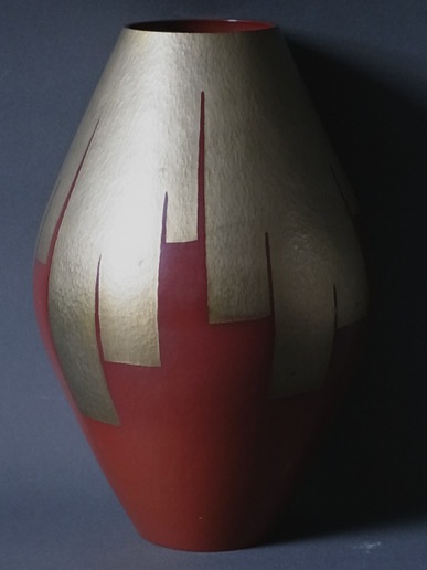 幾何学文鎚起銅製花器