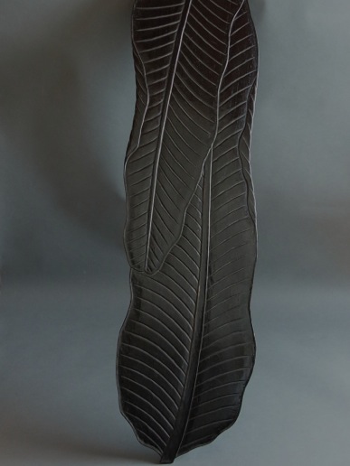 手彫 折れ芭蕉葉盆