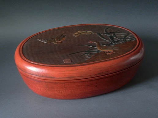 讃岐手彫茶箱